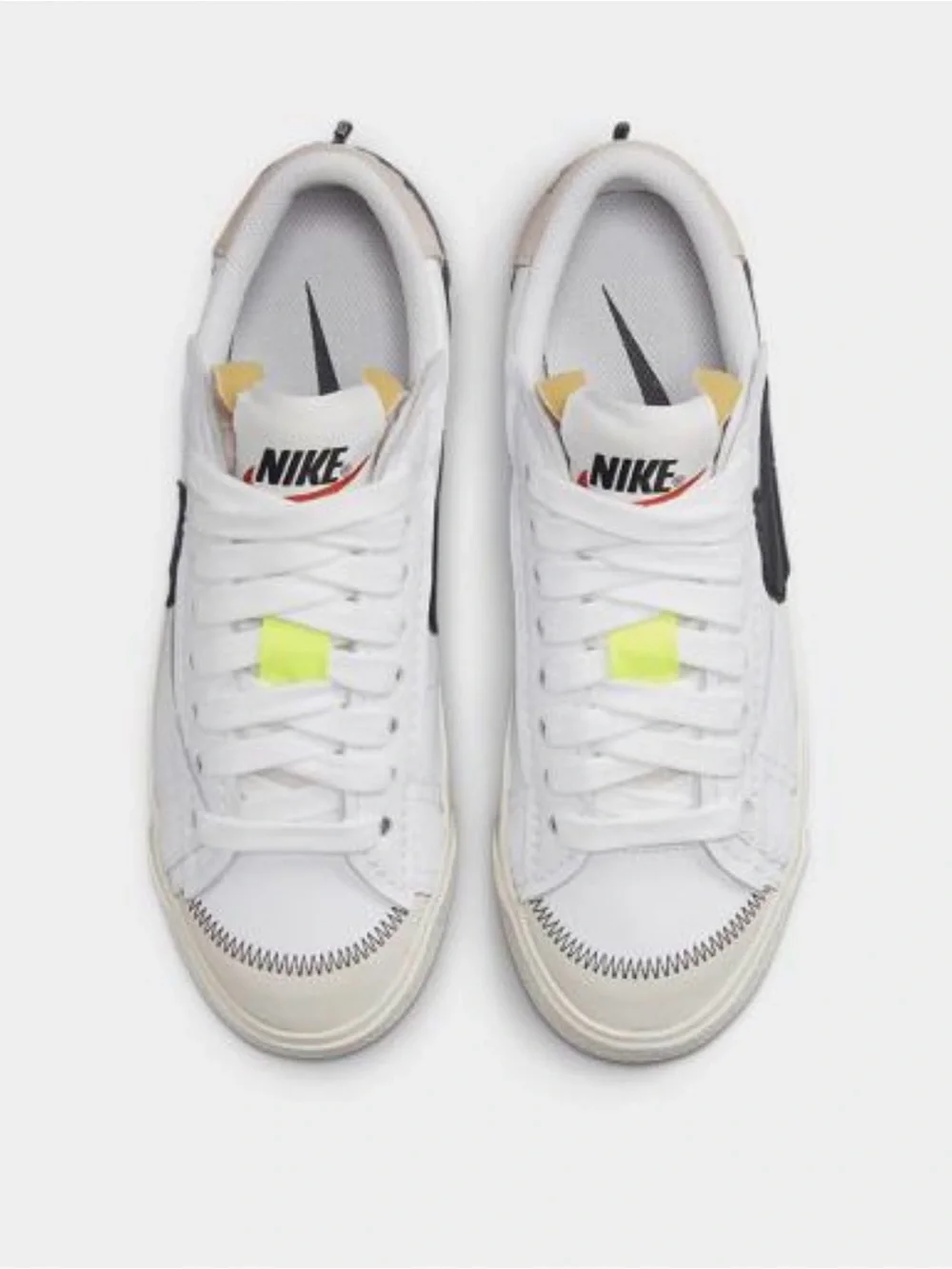 Nike blazer low